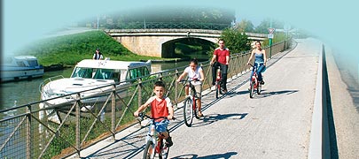 LES BERGES  DU CANAL EN VELO